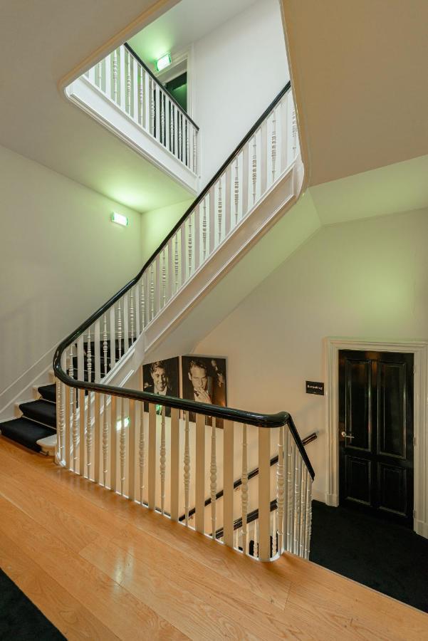 Bossche Suites Stationsweg 's-Hertogenbosch  Exterior foto